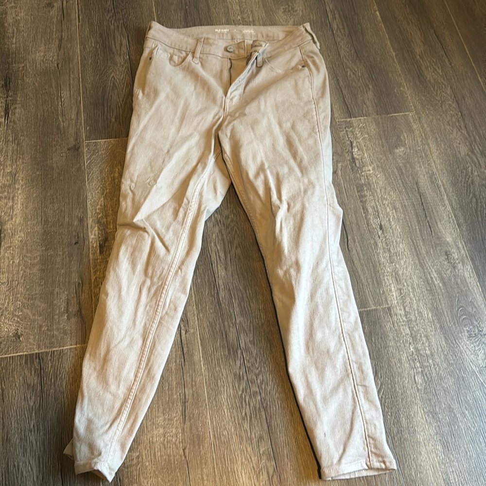 Old navy rockstar 360 skinny jeans size 4 petite
